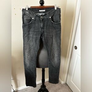 Vintage Levi’s mid to low waist black